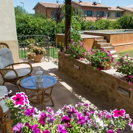 Antica Casa Del Glicine Apartment *