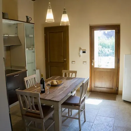 Antica Casa Del Glicine Apartmán Poggibonsi