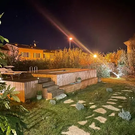 Antica Casa Del Glicine Apartment