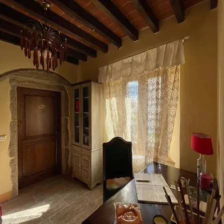 Antica Casa Del Glicine Apartmán *